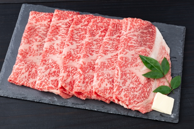 霜降り牛肉